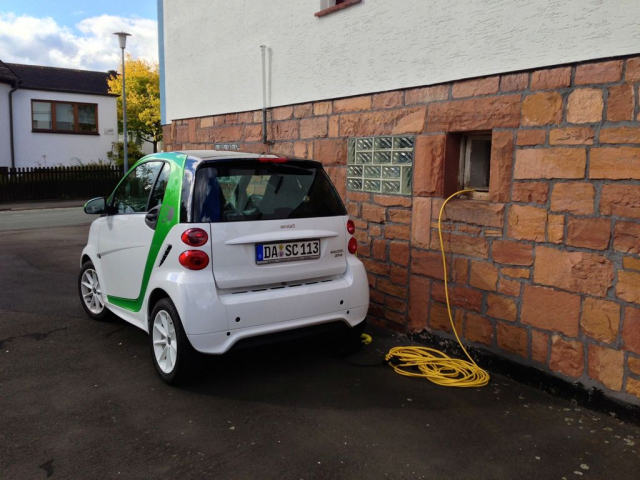 smart-fortwo-electric-drive-test-23